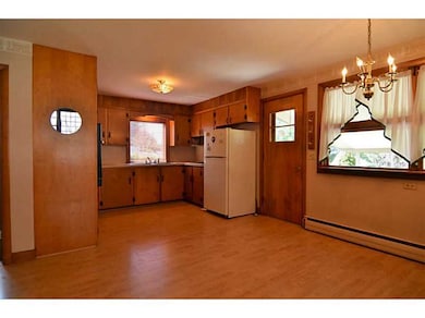 17 Reservoir Ave, Warren, RI 02885 - photo 7