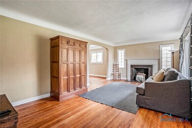 3901 Elmhurst Rd, Toledo, OH 43613 - photo 6