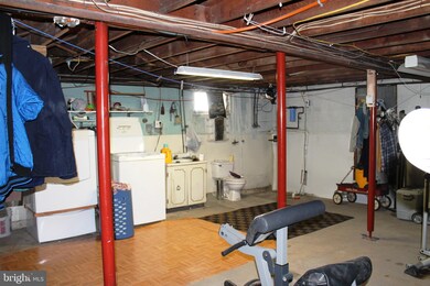 124 Lincoln Ave, Orwigsburg, PA 17961 - photo 3