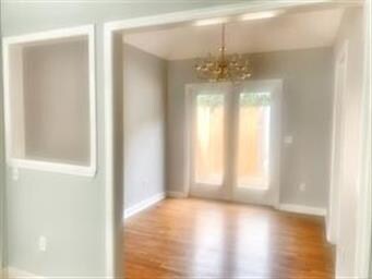 Dining room.