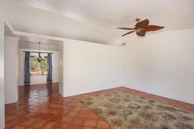 4428 E Stallion Dr, Eloy, AZ 85131 - photo 4