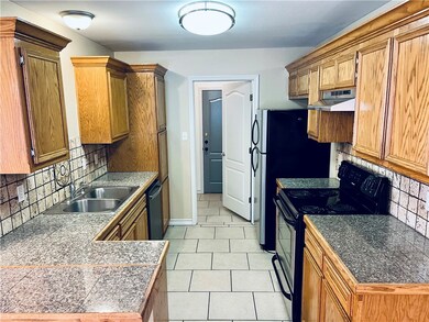 14006 Ambrosia St unit A, Corpus Christi, TX 78418 - photo 2