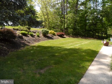 107 Rose Ln, Perkiomenville, PA 18074 - photo 5