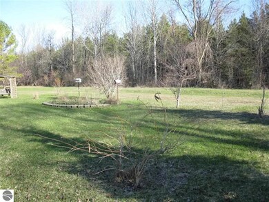 222 Cherry St, Au Gres, MI 48703 - photo 4