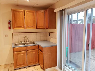 632 Saint John St unit 1, Allentown, PA 18103 - photo 5