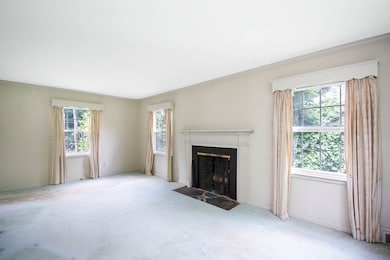 2017 Parker St, Springfield, MA 01128 - photo 7