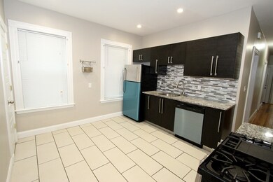 35 Harbor View St unit 3, Dorchester, MA 02125 - photo 4