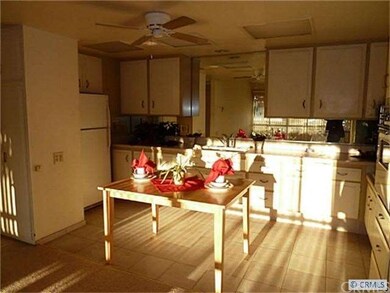 White Kitchen .. just look at the afternoon sun fl