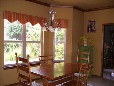 Dining Room. Large dining area with complete view 