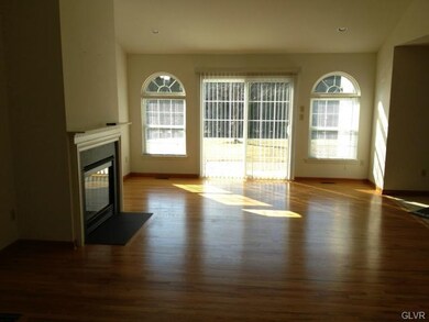 2820 English Ln, Whitehall, PA 18052 - photo 5