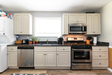 14 Marion St unit 14, Somerville, MA 02143 - photo 2