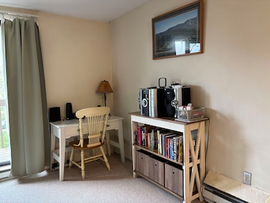 Nice study nook