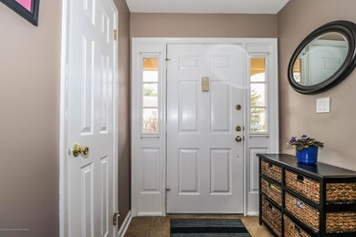 33 Balmoral Ct unit 33, Matawan, NJ 07747 - photo 5