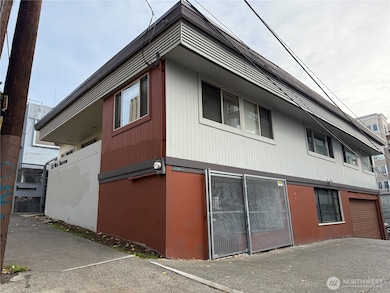 111 W Harrison St, Seattle, WA 98119 - photo 2