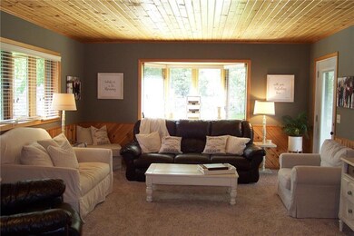 1906 4th Ave N, Menomonie, WI 54751 - photo 7