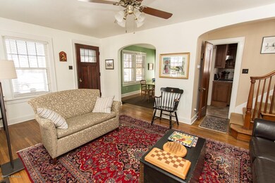 369 Brevoort Rd, Columbus, OH 43214 - photo 4