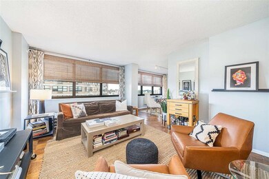 The Galaxy Towers unit 29H, Guttenberg, NJ 07093 - photo 5