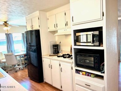 KITCHEN VIEW FROM ENTRANCE 349