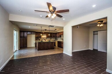 2324 E Sylvia St AZ-7