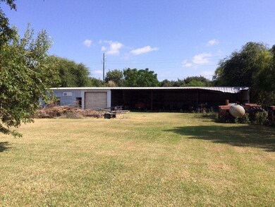 2750 Mile 6 Rd N, Weslaco, TX 78596 - photo 3