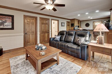 824 Cedar Creek Dr, Asheboro, NC 27205 - photo 5