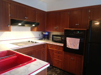 1101 Bronwyn Ave, Columbus, OH 43204 - photo 6