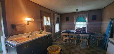 52 Lois St, Orange, MA 01364 - photo 3