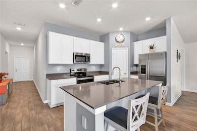 733 Citrus Reserve Blvd, Davenport, FL 33837 - photo 5