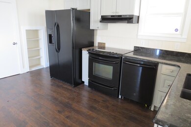 16 Beacon St, North Adams, MA 01247 - photo 3