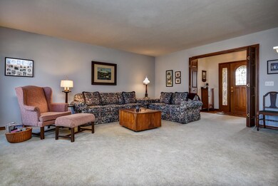 310 N Laurel Lane-4