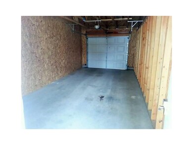 Garage.