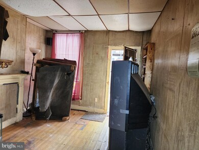 1504 N Spring St, Baltimore, MD 21213 - photo 2