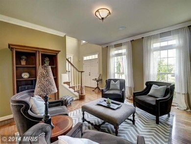 26109 Talamore Dr, Chantilly, VA 20152 - photo 4