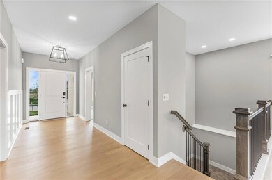 17125 W 168th Place, Olathe, KS 66062 - photo 5