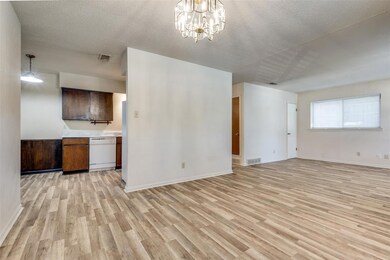 2409 Mccormick St, Denton, TX 76205 - photo 4