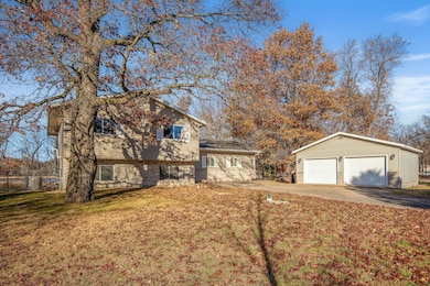 5740 314th St, Stacy, MN 55079 - photo 4