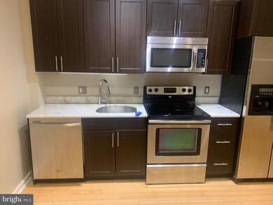 4742 Pine St unit 104, Philadelphia, PA 19143 - photo 2