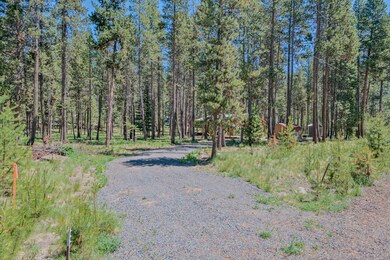 17118 Pasadena Rd, Sunriver, OR 97707 - photo 2