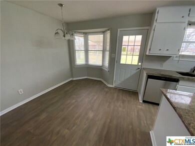 501 Elizabeth St, Troy, TX 76579 - photo 2