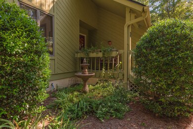 2_Whitemarsh_Dr_005