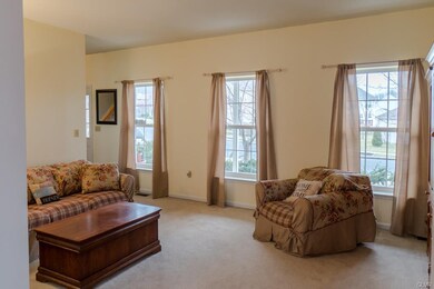6976 Hearth Ln, Macungie, PA 18062 - photo 7