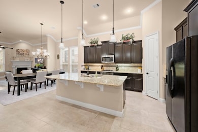 Large open kitchen with lot of counters pace to co