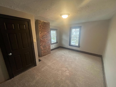 646 Sheldon Ave, Columbus, OH 43207 - photo 7