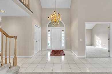 6057 Beachwood Dr, West Bloomfield, MI 48324 - photo 5