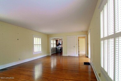 1303 Goddard Ave, Louisville, KY 40204 - photo 5