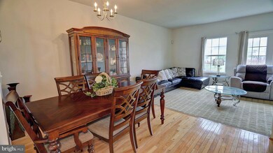 10521 Montrose Way, Manassas, VA 20109 - photo 6