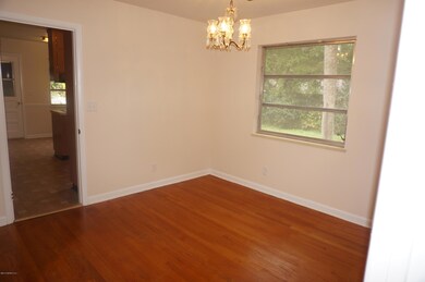 1033 Townsend Blvd, Jacksonville, FL 32211 - photo 6