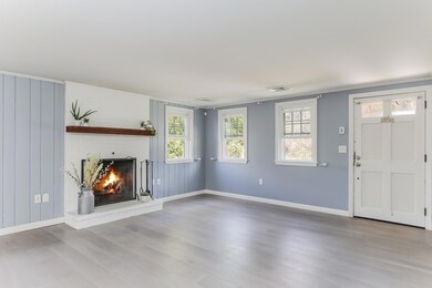 20 Dexter Ave, Sandwich, MA 02563 - photo 2