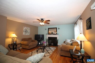 250 Arrowhead Ln, Stuarts Draft, VA 24477 - photo 7