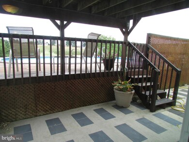 1329 Memory Ln, Chambersburg, PA 17201 - photo 7